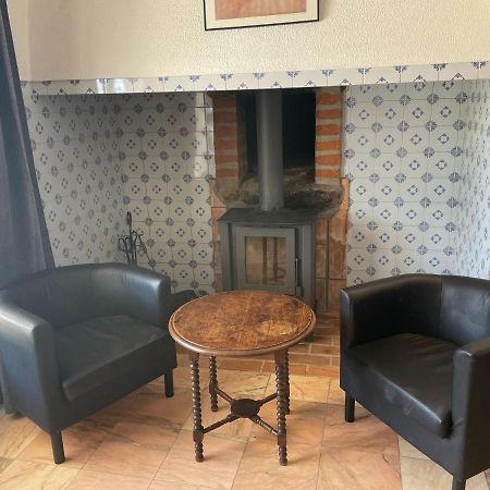 Inviting Holiday Home In Montemor O Novo With Pool Kültér fotó