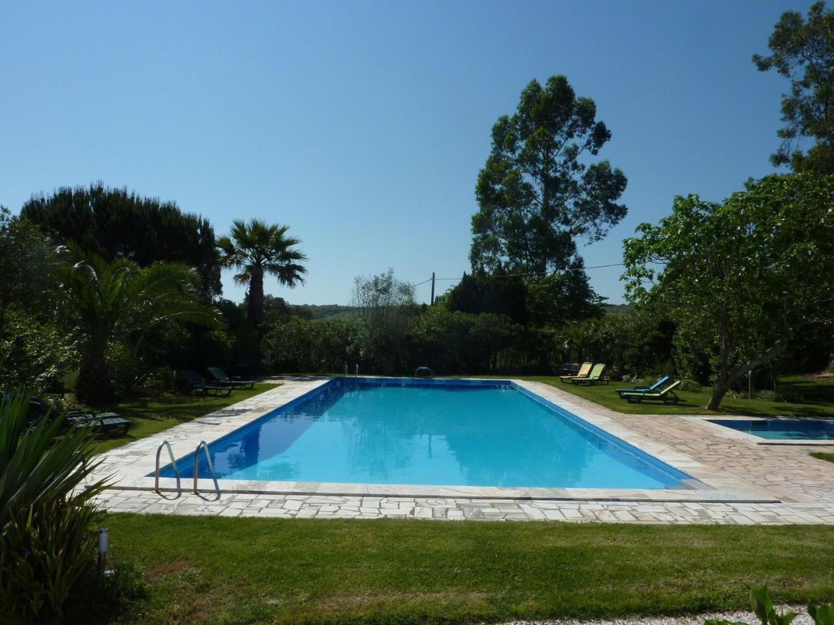 Inviting Holiday Home In Montemor O Novo With Pool Kültér fotó