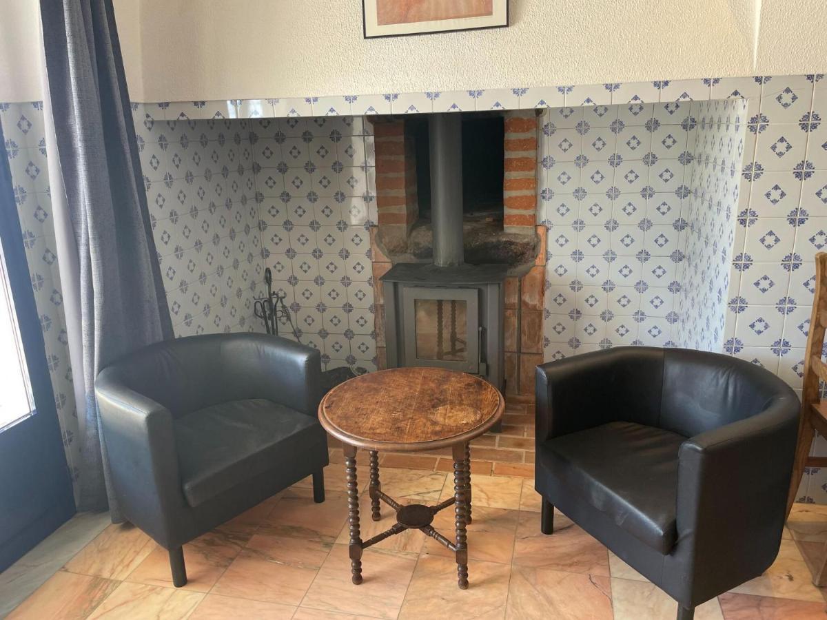 Inviting Holiday Home In Montemor O Novo With Pool Kültér fotó