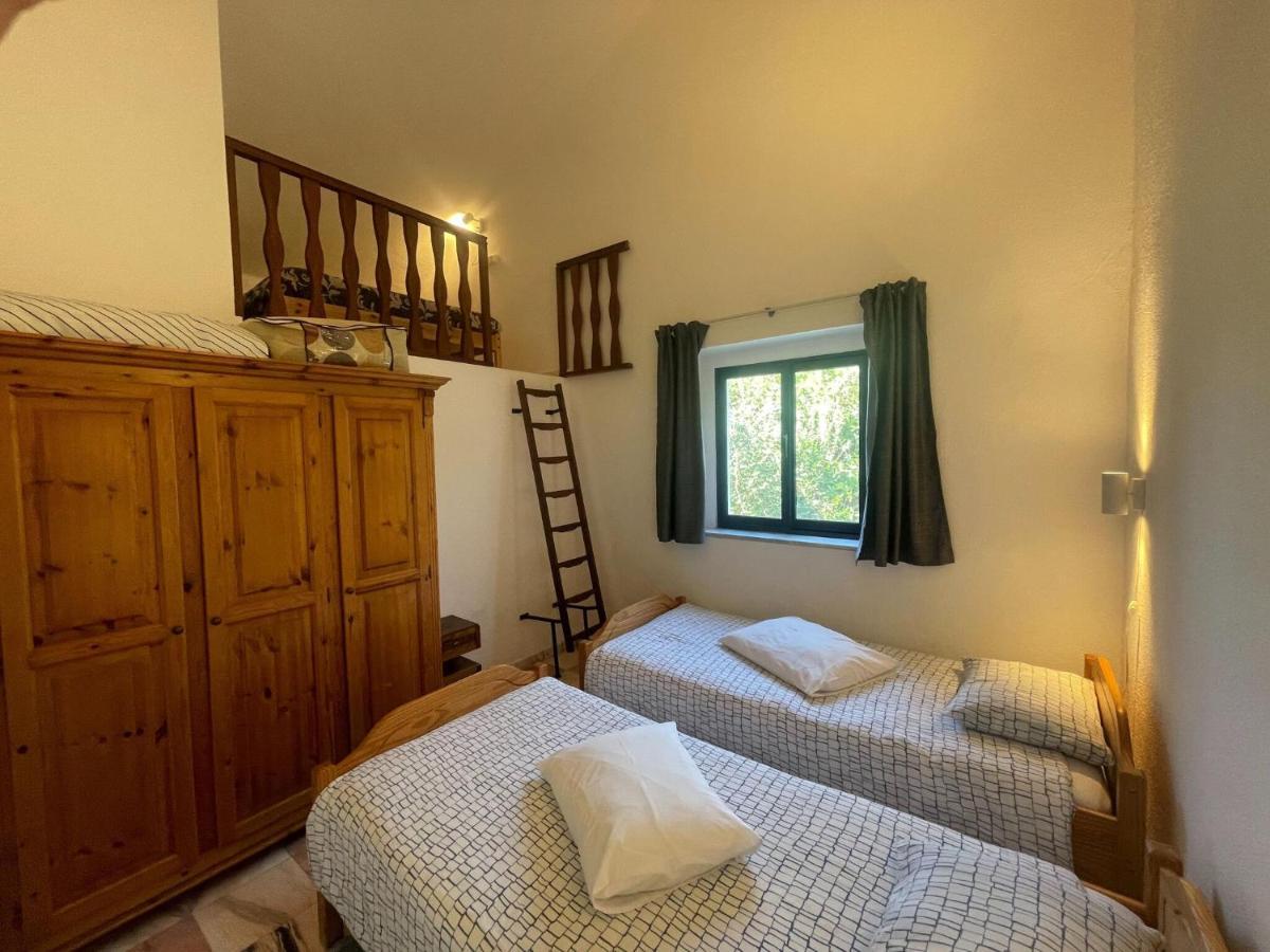 Inviting Holiday Home In Montemor O Novo With Pool Kültér fotó